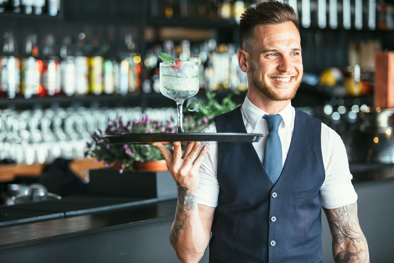 Food-Beverage-Florida-Waiter